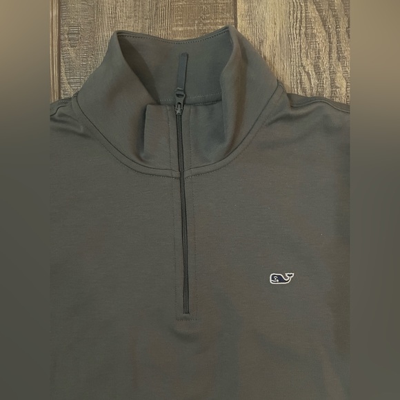 Vineyard Vines - Charcoal Gray Jersey 1/4 Zip Shep Shirt Whale Logo - Men Medium - Picture 3 of 7